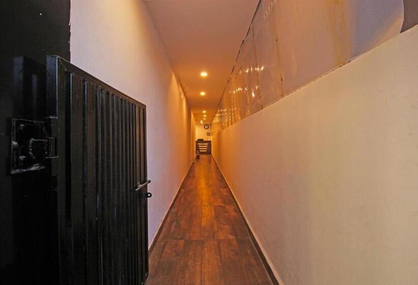 Oyo Flagship Hotel Seven Hills