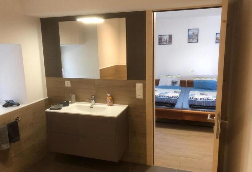 پانسیون B&b Alpina