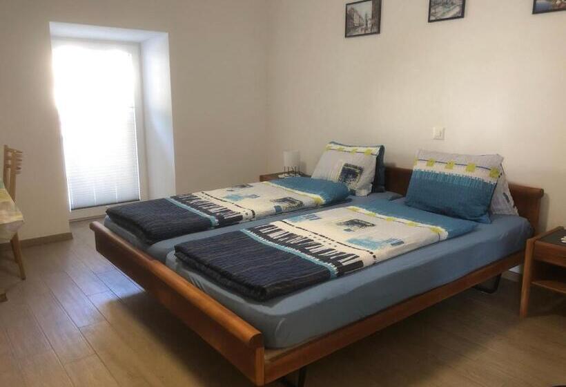 پانسیون B&b Alpina