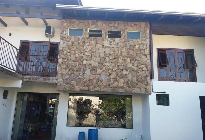 Majatalo Casa Aconchegante Proximo Vila Germânica