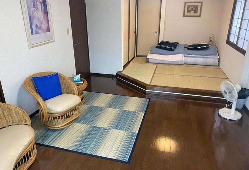 Panzió Guesthouse Miyazaki For Backpakers 2pax Max4pax