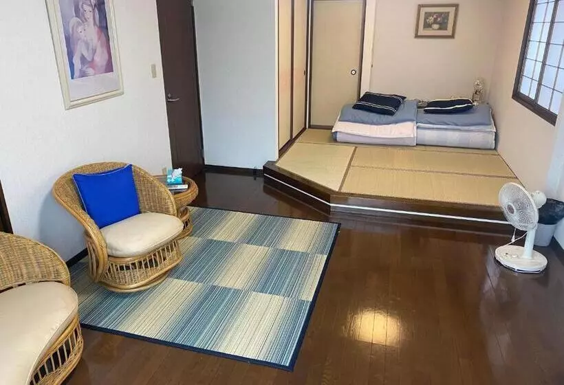 Majatalo Guesthouse Miyazaki For Backpakers 2pax Max4pax
