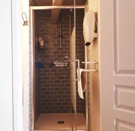 ペンション Le Clos De L Olivelle