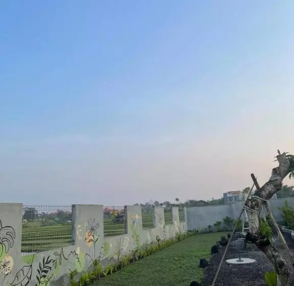 ペンション Lumbung Kubu Canggu