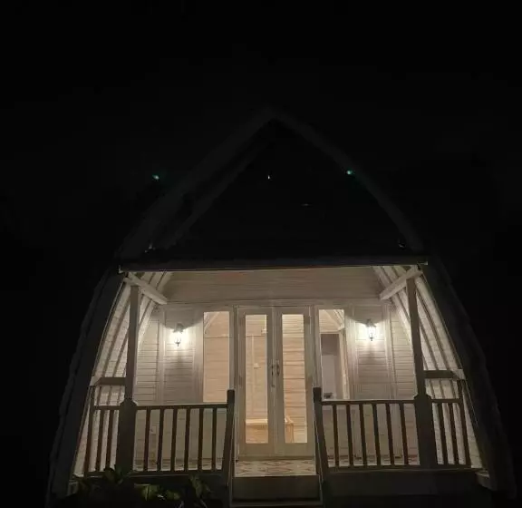 ペンション Lumbung Kubu Canggu