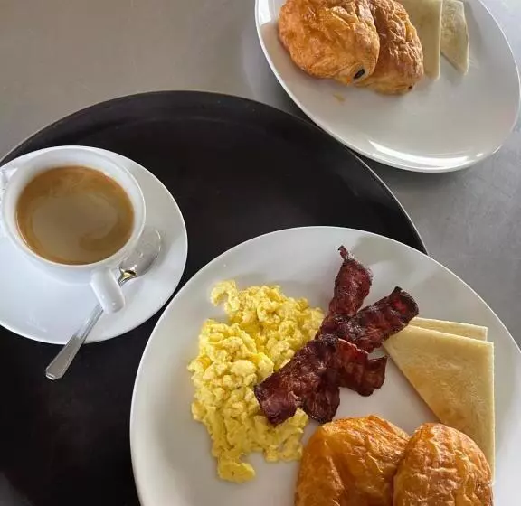 ペンション Lumbung Kubu Canggu