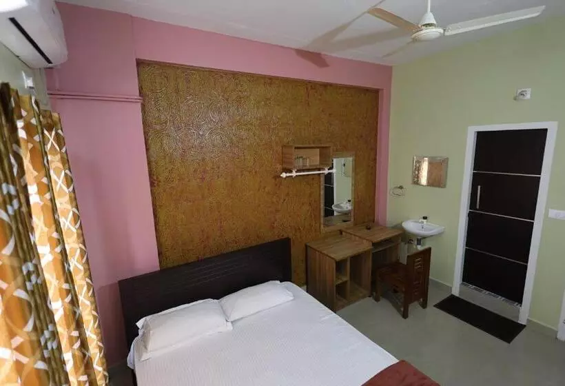 ペンション Wayanad Regal Residency