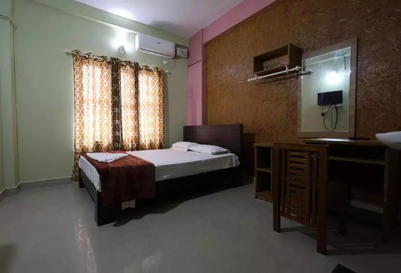 ペンション Wayanad Regal Residency