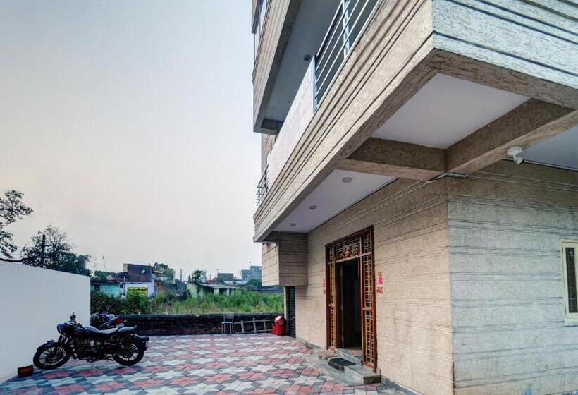 O As Hotels & Banquet