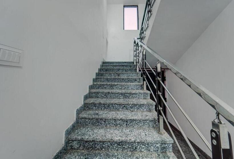 O As Hotels & Banquet