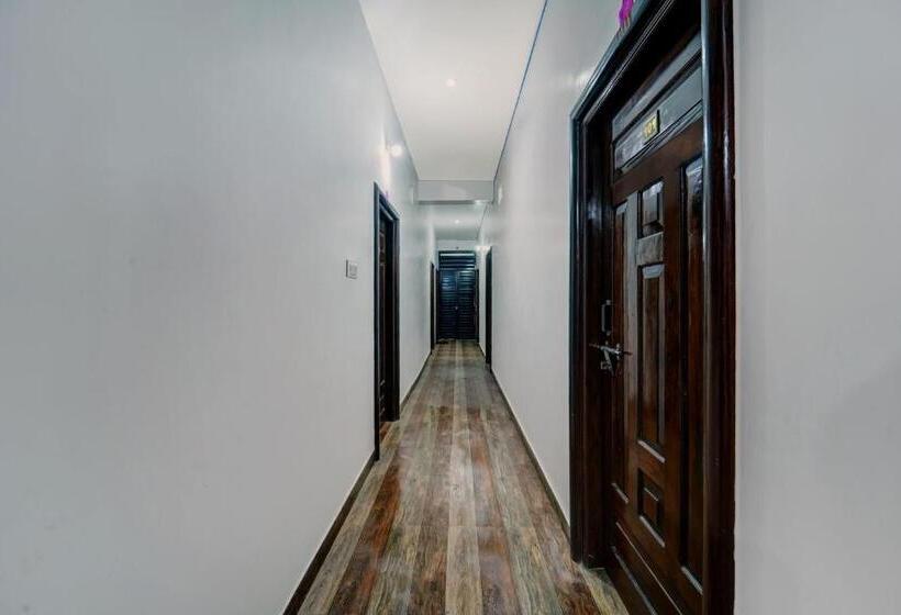 O As Hotels & Banquet