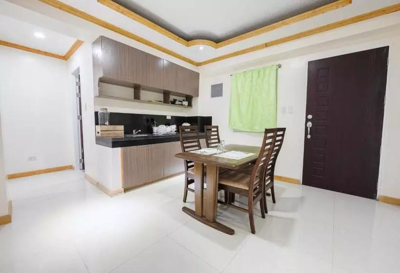 3bedroom Unit With Breakfast For 2pax