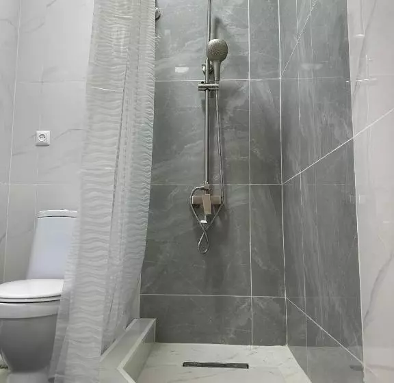 هاستل мини отель Villa Sofia город шымкент, проспект тауке хана, жилой дом 37 2 этаж