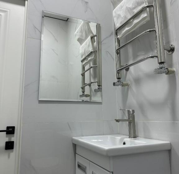 Albergue мини отель Villa Sofia город шымкент, проспект тауке хана, жилой дом 37 2 этаж