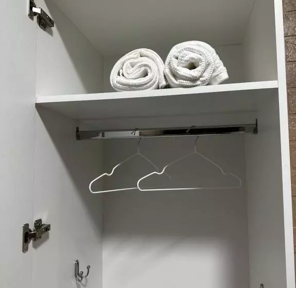 هاستل мини отель Villa Sofia город шымкент, проспект тауке хана, жилой дом 37 2 этаж