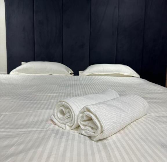 Albergue мини отель Villa Sofia город шымкент, проспект тауке хана, жилой дом 37 2 этаж