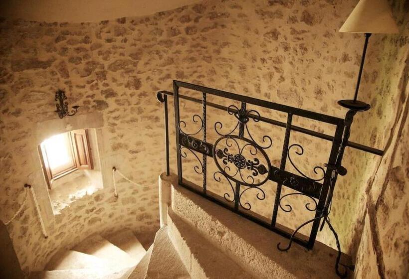 Bed & Breakfast 14th Century Priory In Pressigny
