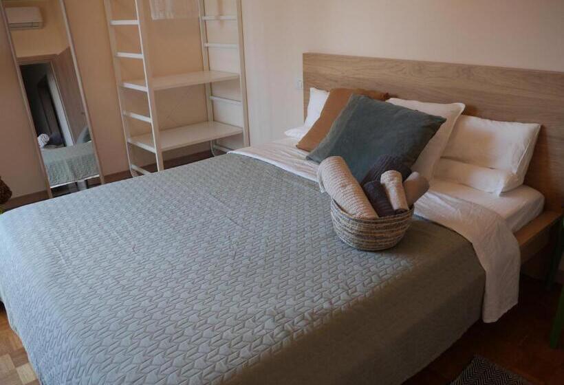 تختخواب و صبحانه Casa Ling  Ac   Parking 2bathrooms