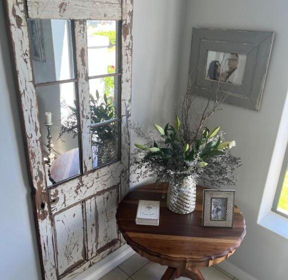 مبيت وإفطار Hello Grace