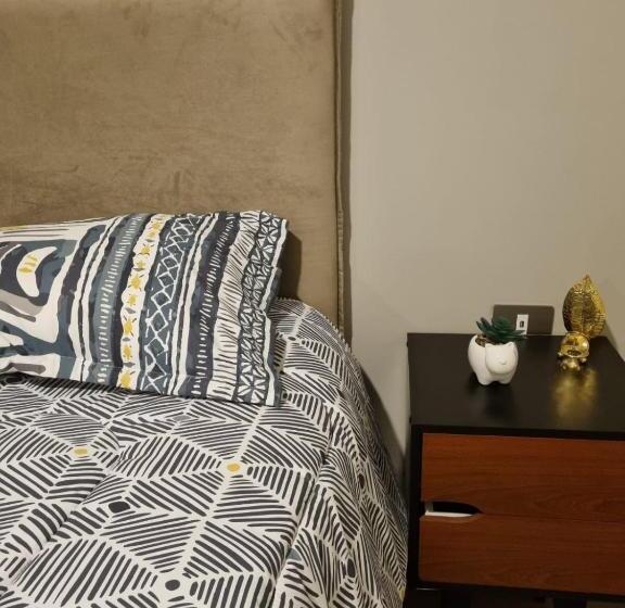 تختخواب و صبحانه Acogedor Departamento 2 Dormitorios Con Aire Acondicionado Y Estacionamiento Privado
