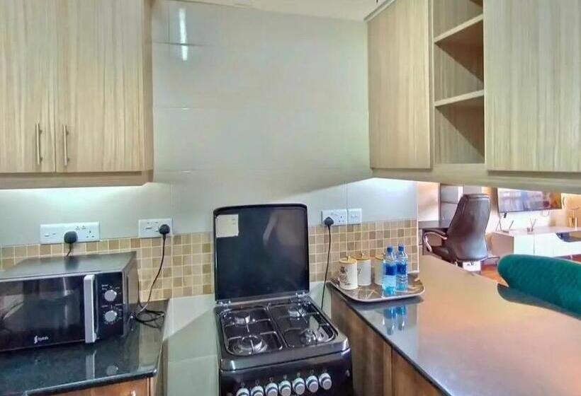 تختخواب و صبحانه Ukunda Homes