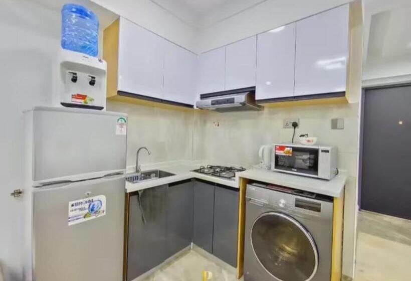 تختخواب و صبحانه Ukunda Homes