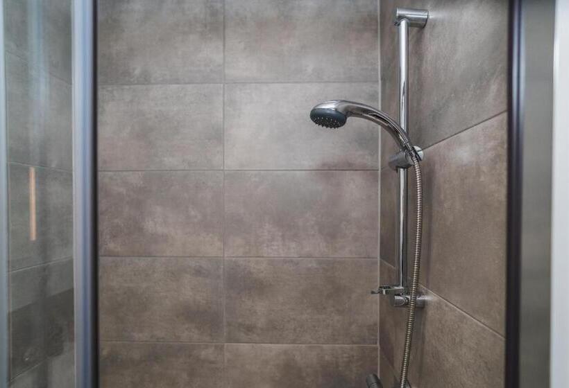 مبيت وإفطار Vichy The Thornhill Delux Apartments