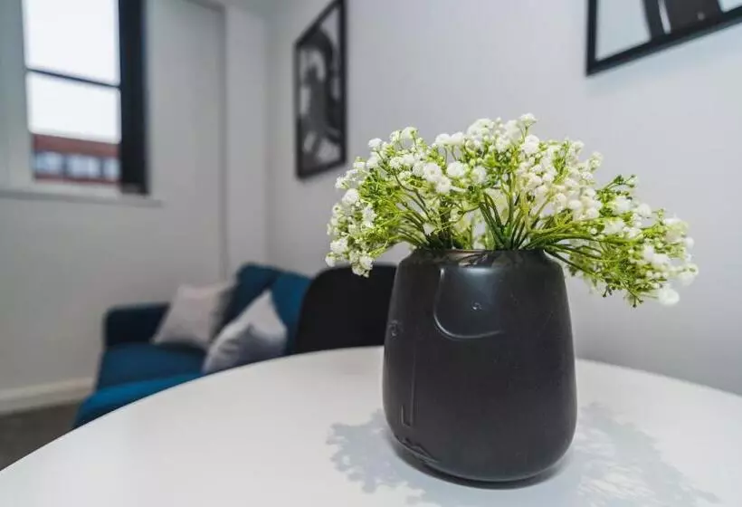 ベッドアンドブレックファースト Vichy The Thornhill Delux Apartments