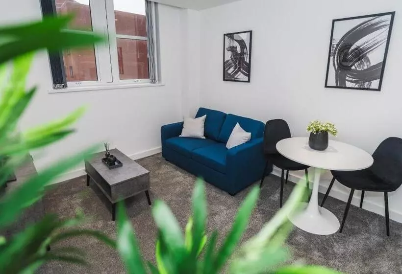 ベッドアンドブレックファースト Vichy The Thornhill Delux Apartments