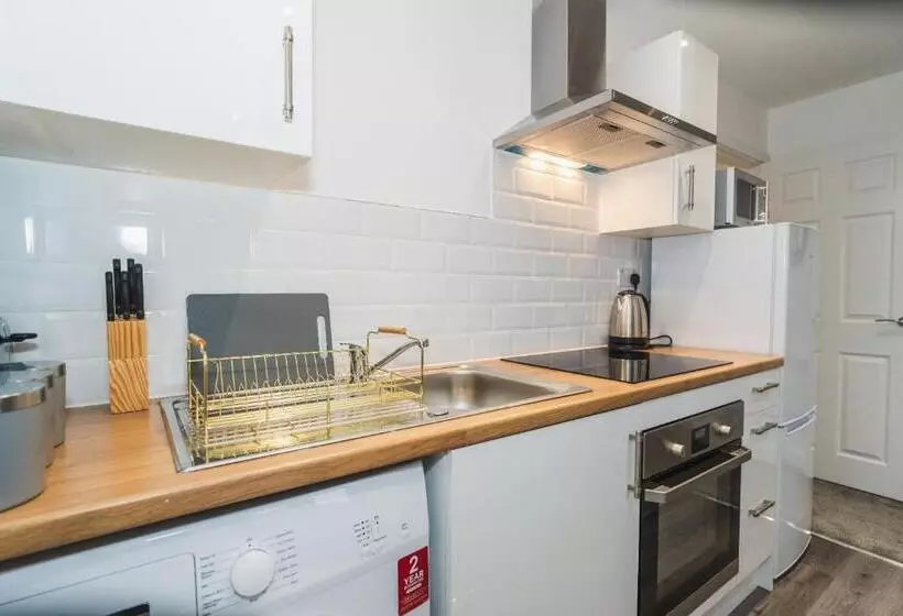 ベッドアンドブレックファースト Vichy The Thornhill Delux Apartments