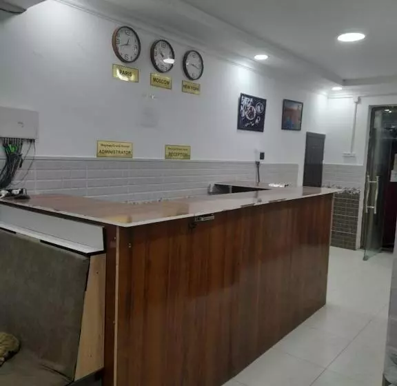 ホテル Moynaq Grand Hostel