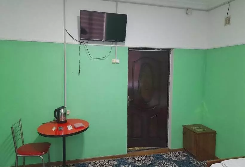 ホテル Moynaq Grand Hostel