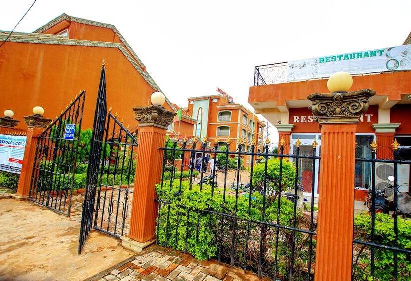 هتل Benin Metropole