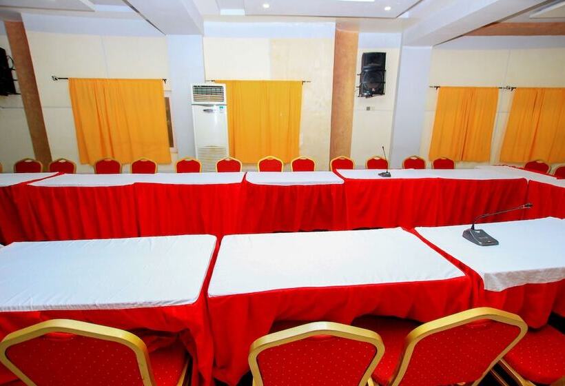 هتل Benin Metropole