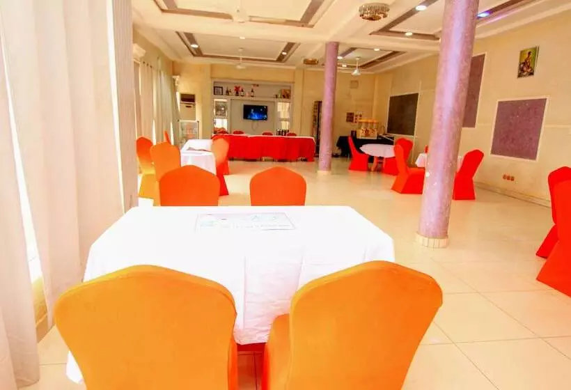 هتل Benin Metropole