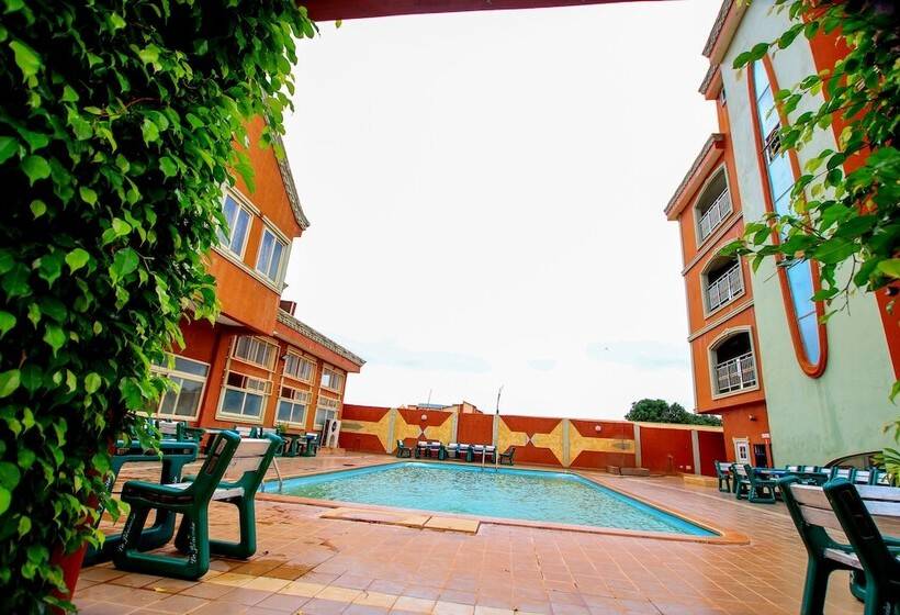 هتل Benin Metropole
