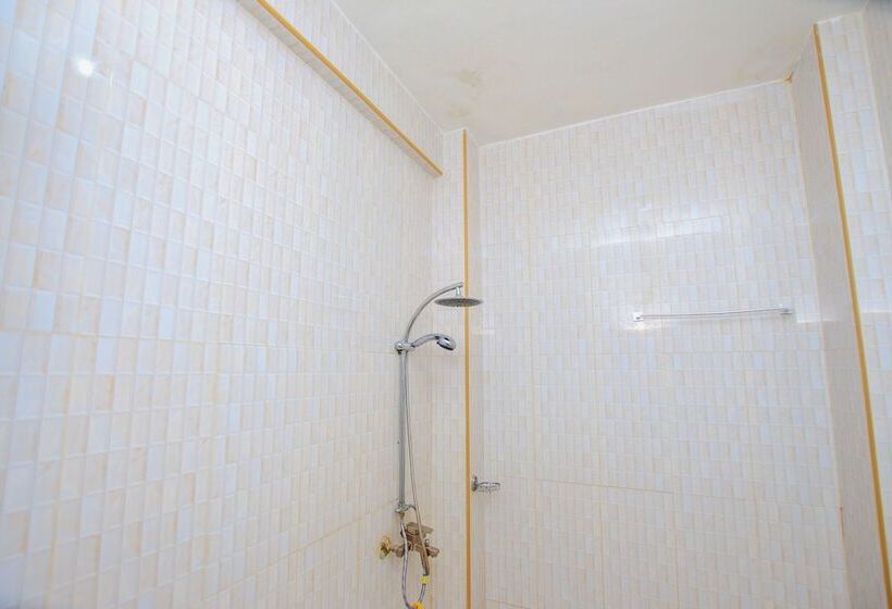 هتل Benin Metropole