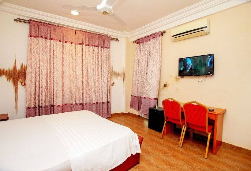 هتل Benin Metropole