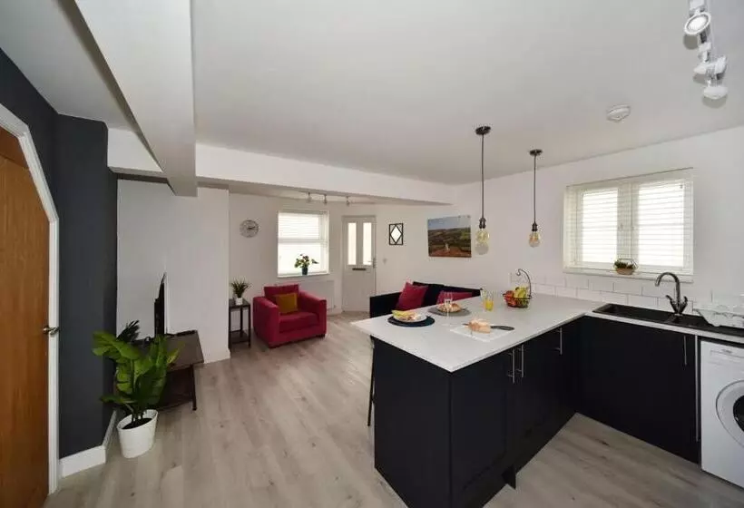 Hotelli Chester Road Serviced Apartments