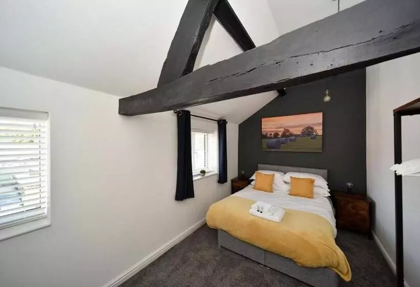 Hotelli Chester Road Serviced Apartments