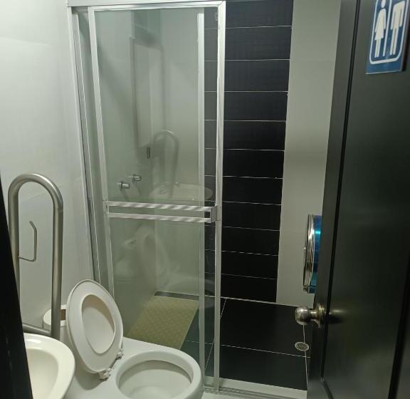 فنادق الكبسولة Los Alpes Suizos