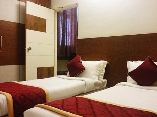 בית מלון כפרי Kgh Golden Grande