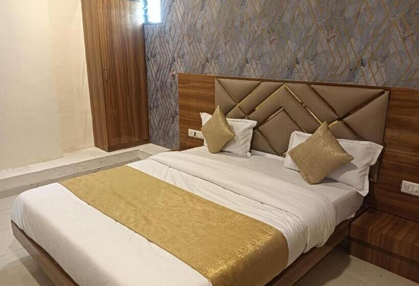 호텔 Lake View Ac Room