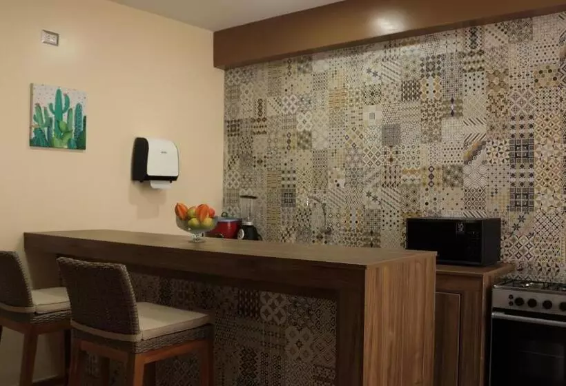 ホテル Marakos Pimentel