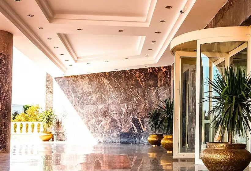 هتل White Valley Palace