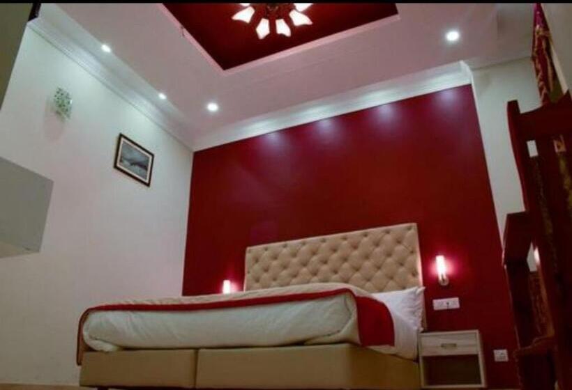 Pensão Best Nest Shimla