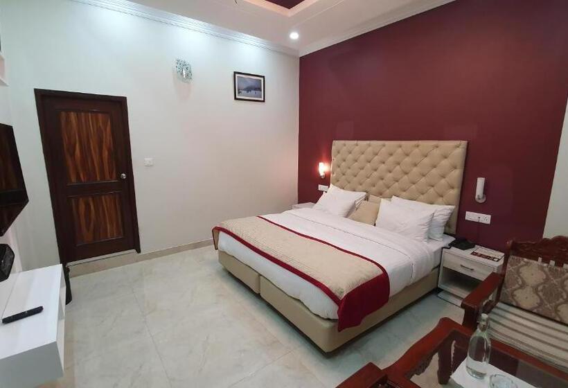 Pensão Best Nest Shimla