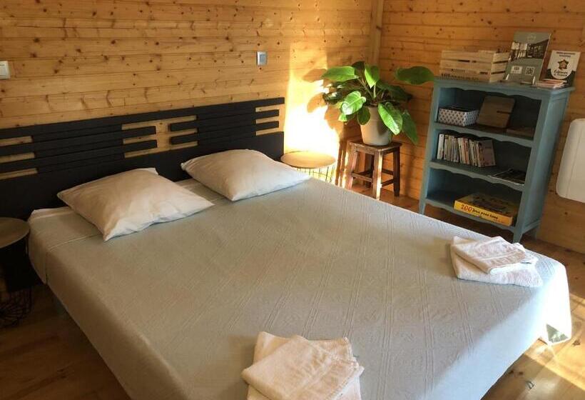 ペンション Les Cabanes Du Lac Spa Petit Déjeuné Cabane Du Frêne & Cabane Du Chêne Premium