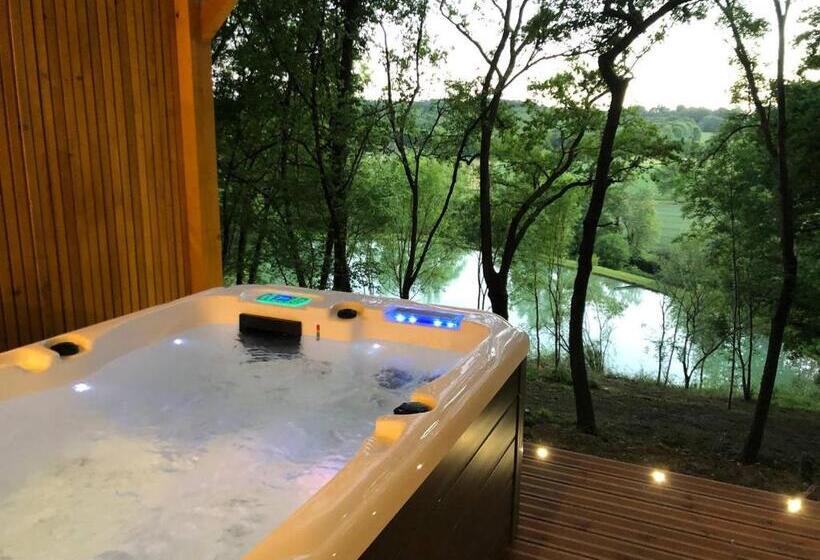 ペンション Les Cabanes Du Lac Spa Petit Déjeuné Cabane Du Frêne & Cabane Du Chêne Premium