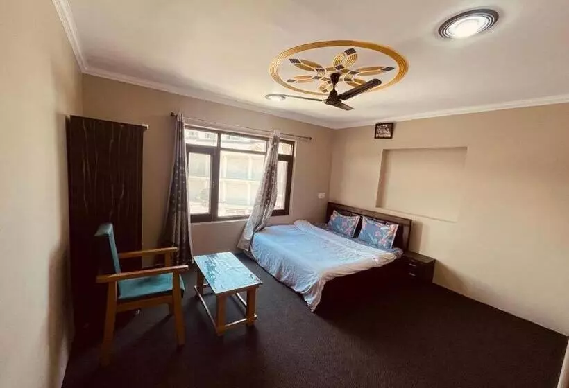 ペンション Oyo Home Al Amin Residency